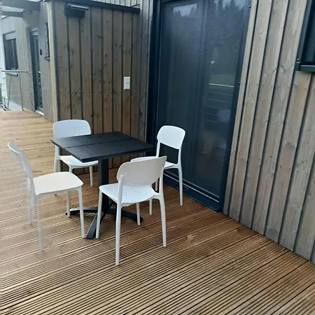Laendle Lodge, Nahe Bregenz, Lindau Und Bodensee Apartmán *