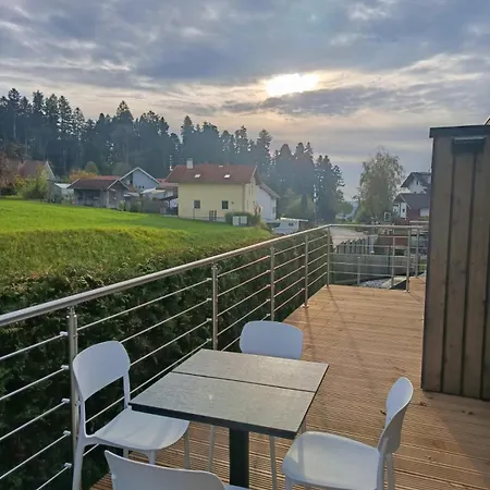 Laendle Lodge, Nahe Bregenz, Lindau Und Bodensee Apartamento Hohenweiler