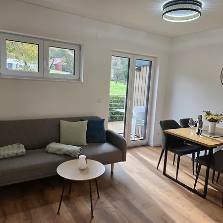 Laendle Lodge, Nahe Bregenz, Lindau Und Bodensee Apartman *