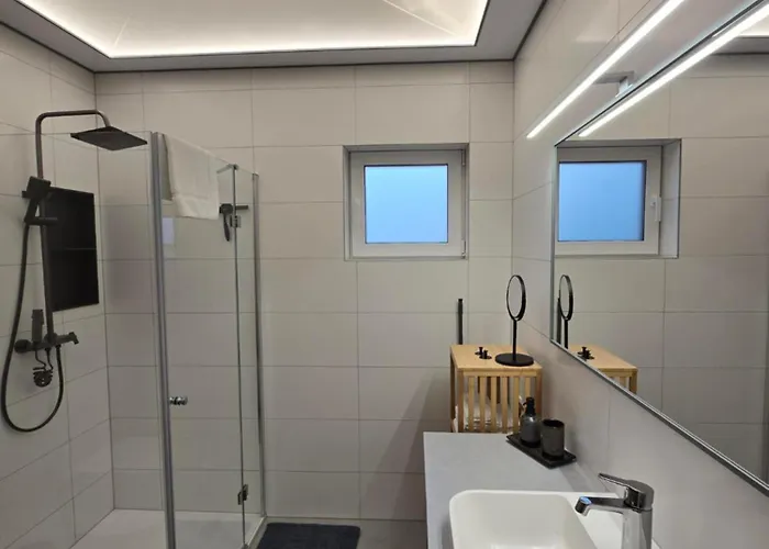 Laendle Lodge, Nahe Bregenz, Lindau Und Bodensee