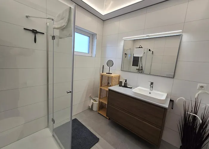 Apartamento Laendle Lodge, Nahe Bregenz, Lindau Und Bodensee *