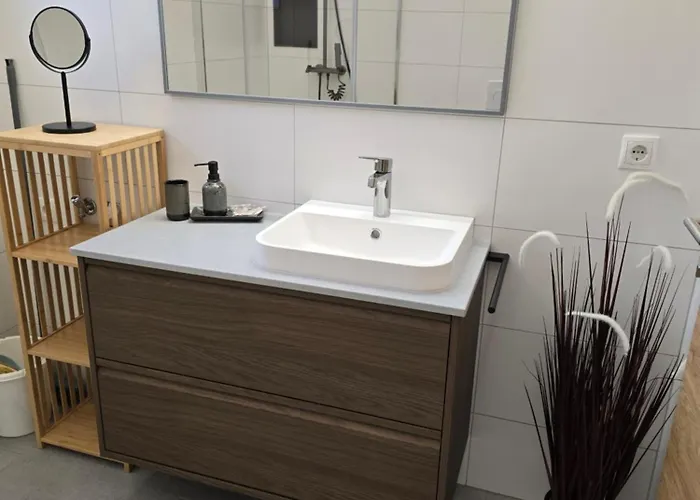 Laendle Lodge, Nahe Bregenz, Lindau Und Bodensee Apartamento *